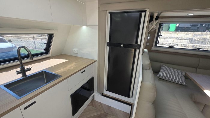 2026 Lotus Caravans Hollywood Hw246 24'6