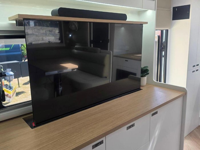 2026 Lotus Caravans Hollywood Hw246 24'6
