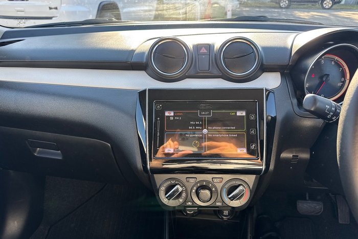 2019 Suzuki Swift GL Navigator