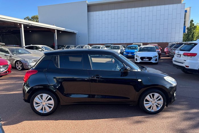 2019 Suzuki Swift GL Navigator