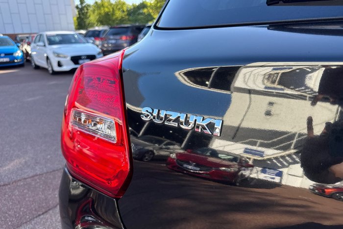 2019 Suzuki Swift GL Navigator