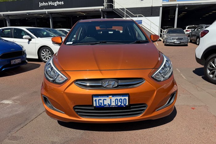 2016 Hyundai Accent Active