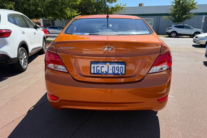 2016 Hyundai Accent Active