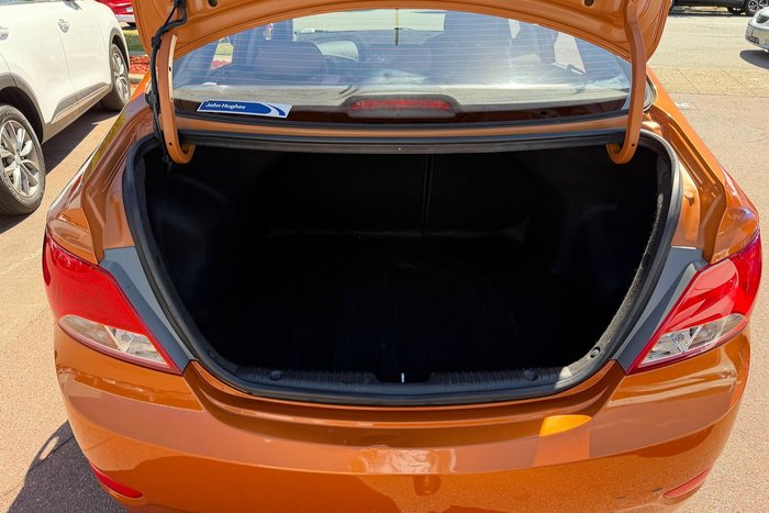 2016 Hyundai Accent Active