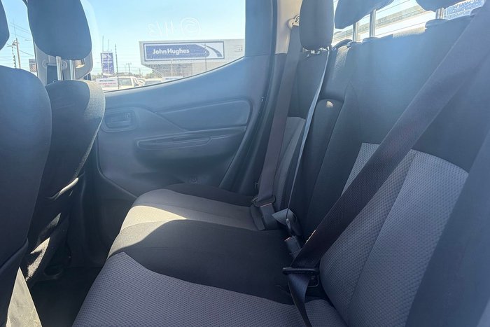 2022 Mitsubishi Triton GLX