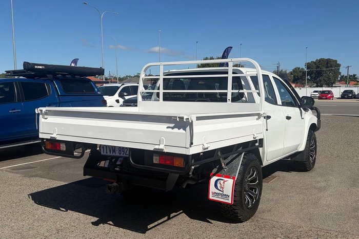 2022 Mitsubishi Triton GLX
