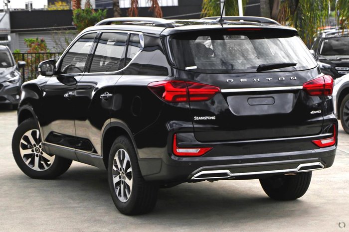 2025 KGM SsangYong Rexton Adventure Y461 MY24 4X4 Dual Range Space Black