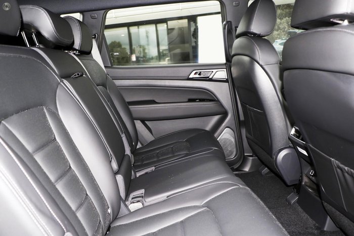 2025 KGM SsangYong Rexton Adventure Y461 MY24 4X4 Dual Range Space Black