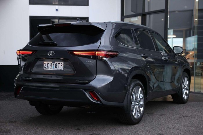 2024 Toyota Kluger Grande