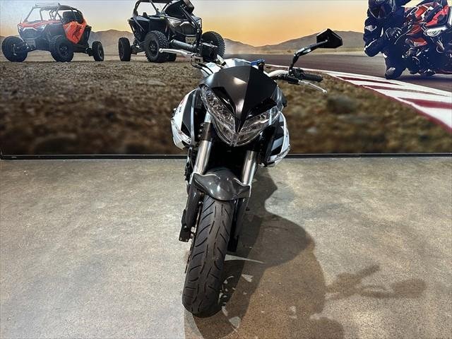 2013 Benelli TNT 899