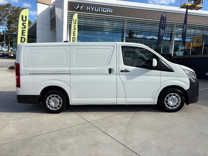 2019 Toyota Hiace