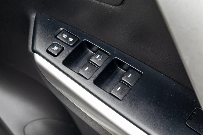 2016 Mitsubishi Pajero Sport GLS