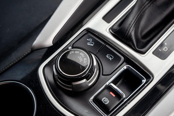 2016 Mitsubishi Pajero Sport GLS