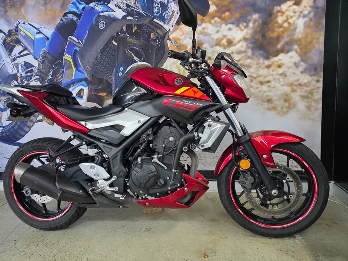 2016 Yamaha MT-03 (MT03LA) (ABS) RED