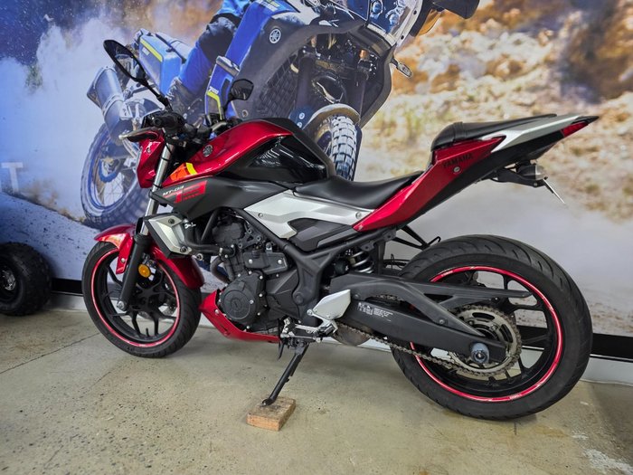 2016 Yamaha MT-03 (MT03LA) (ABS) RED