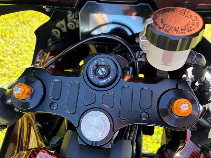 2025 YAMAHA YZF-R7LA Black