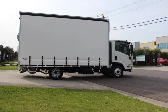 2018 Isuzu N Series