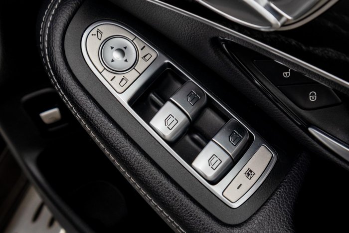 2019 Mercedes-Benz GLC-Class GLC250