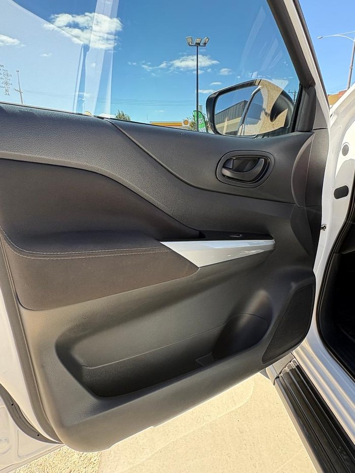 2022 Nissan Navara SL D23 MY21.5 4X4 Dual Range Solid White