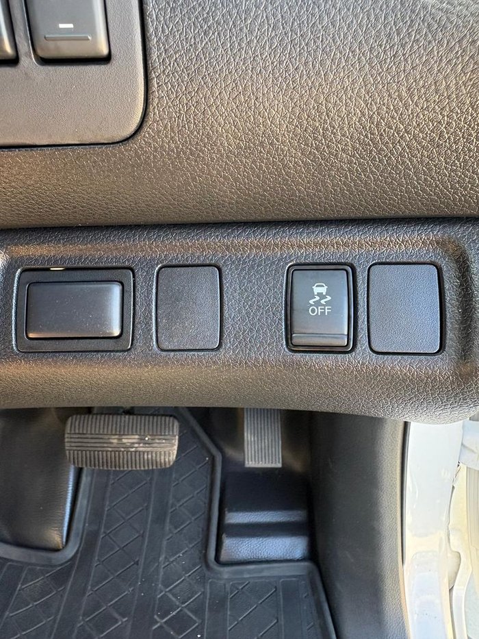 2022 Nissan Navara SL D23 MY21.5 4X4 Dual Range Solid White