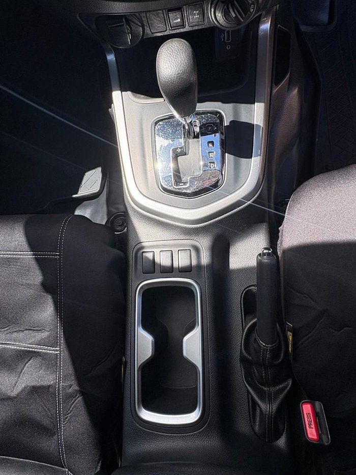 2022 Nissan Navara SL D23 MY21.5 4X4 Dual Range Solid White