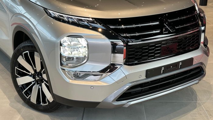 2025 Mitsubishi Outlander Aspire