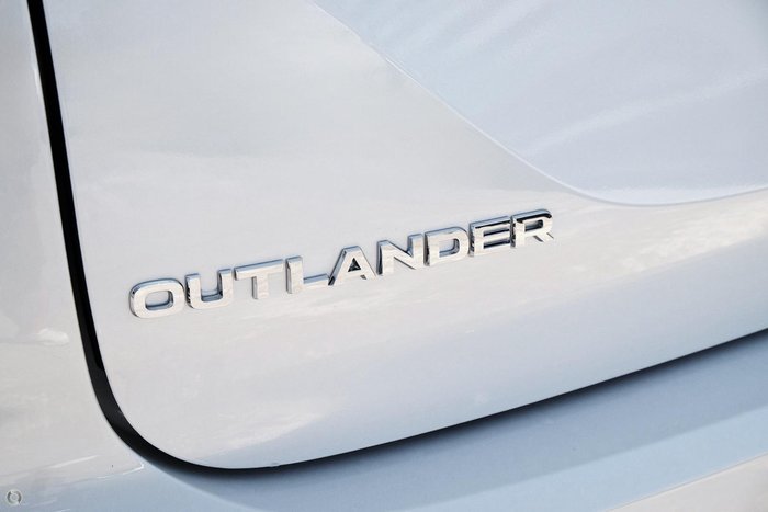 2025 Mitsubishi Outlander Aspire ZM MY25 White Diamond