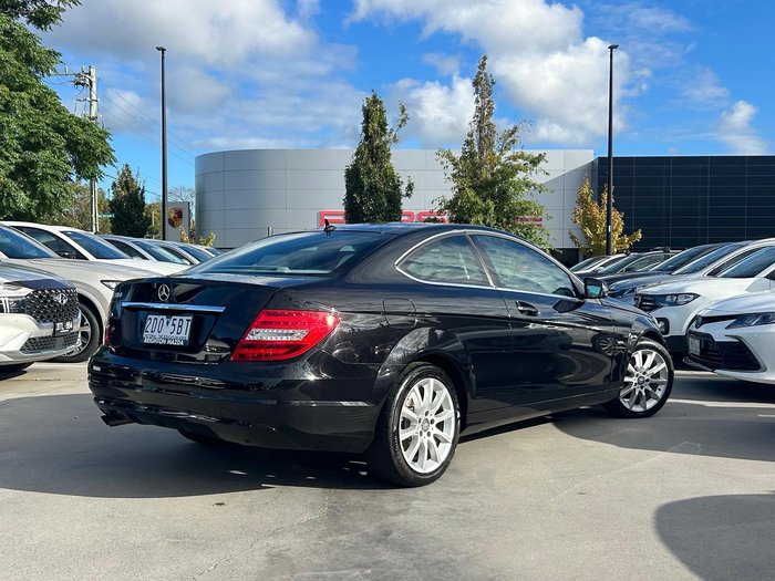 2011 Mercedes-Benz C-Class C180 BlueEFFICIENCY