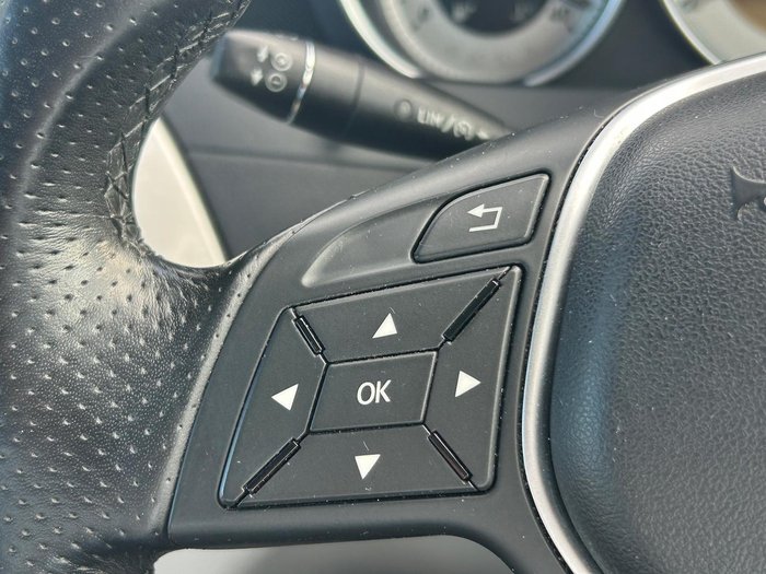 2011 Mercedes-Benz C-Class C180 BlueEFFICIENCY