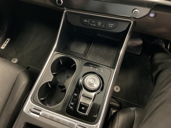 2025 Kia Carnival GT-Line HEV