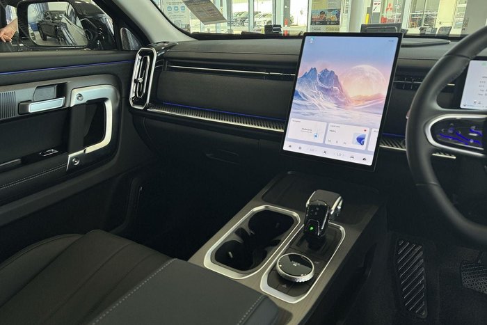 2025 Jaecoo J7 Track