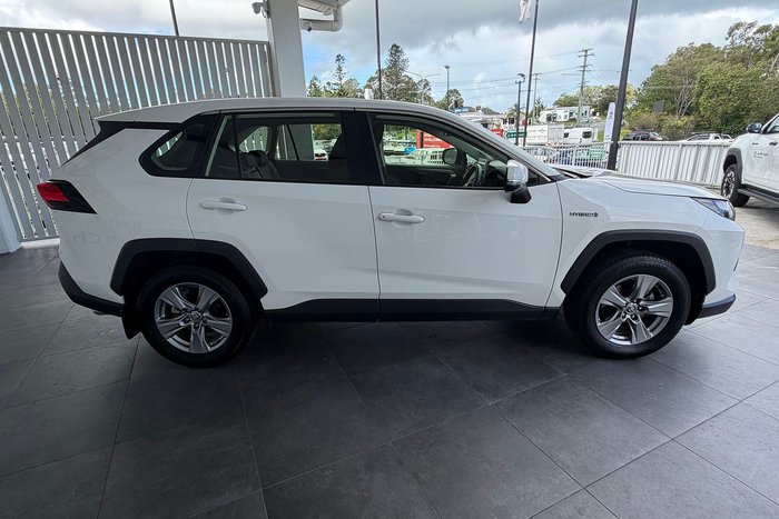 2024 Toyota RAV4 GX