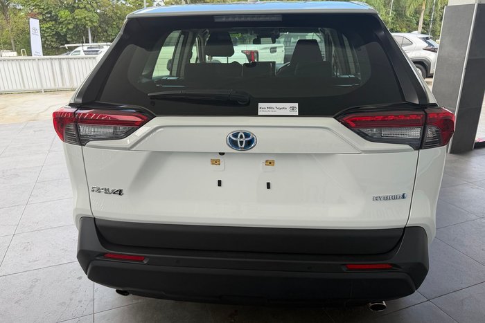 2024 Toyota RAV4 GX