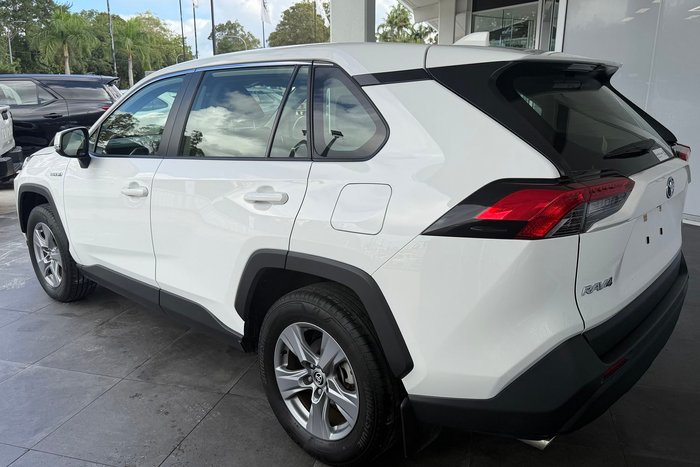 2024 Toyota RAV4 GX