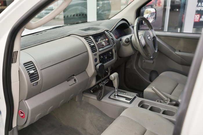 2008 Nissan Navara RX