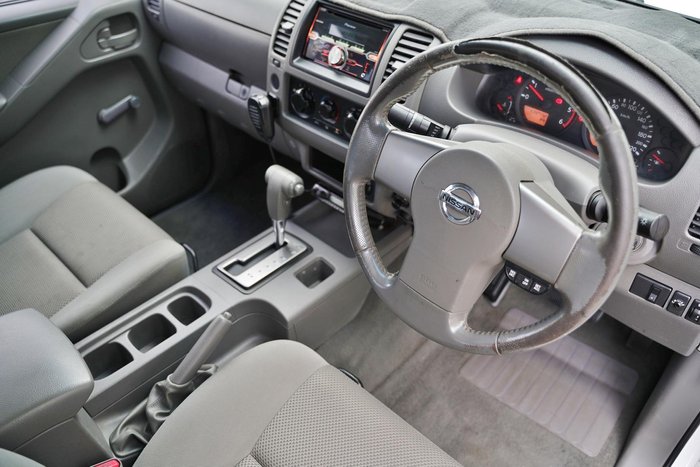 2008 Nissan Navara RX