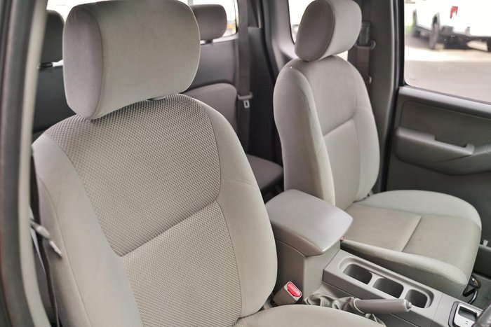 2008 Nissan Navara RX