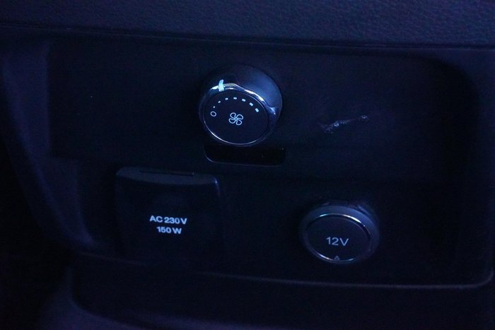 2020 Ford Everest Sport