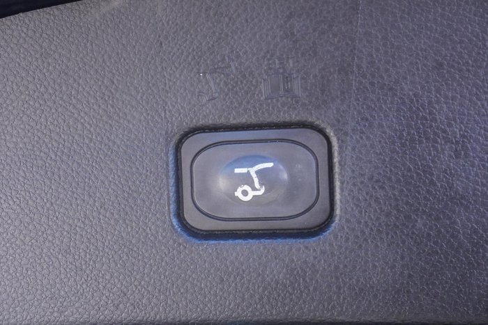 2020 Ford Everest Sport