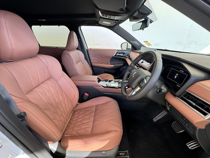 2025 Mitsubishi Outlander Exceed Tourer