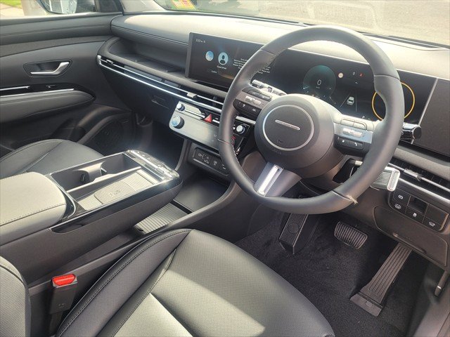 2026 Hyundai Tucson Hybrid Premium