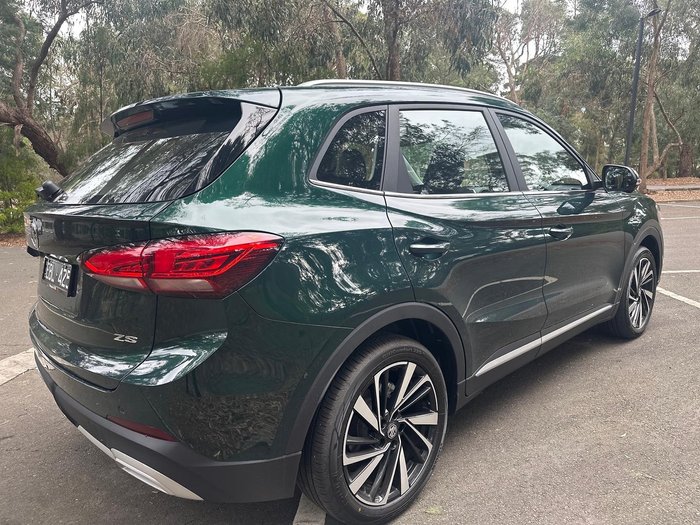 2026 MG ZS Essence Turbo ZS32 MY26 Emerald Green