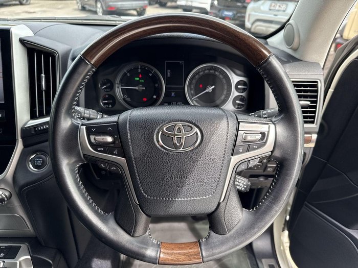 2016 Toyota Landcruiser Sahara