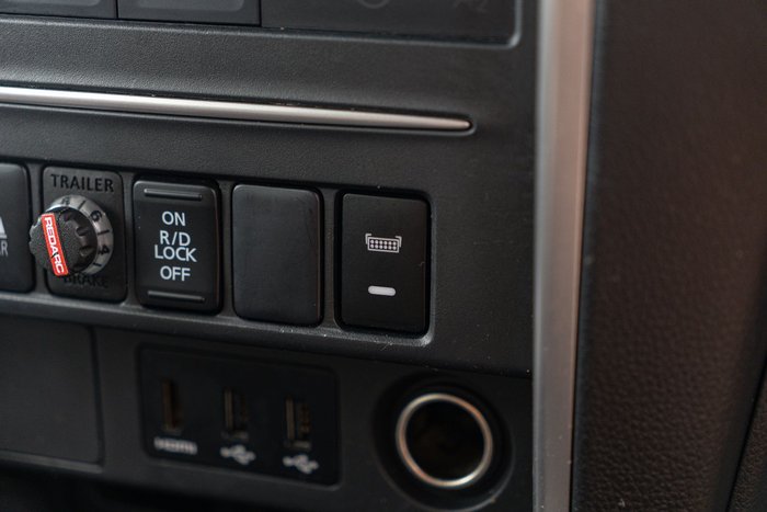 2021 Mitsubishi Triton GLS