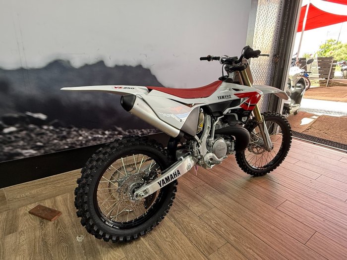 2026 Yamaha YZ250F 70TH ANNIVERSARY WHITE