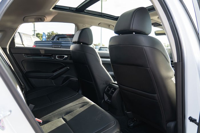 2022 Honda Civic e:HEV LX