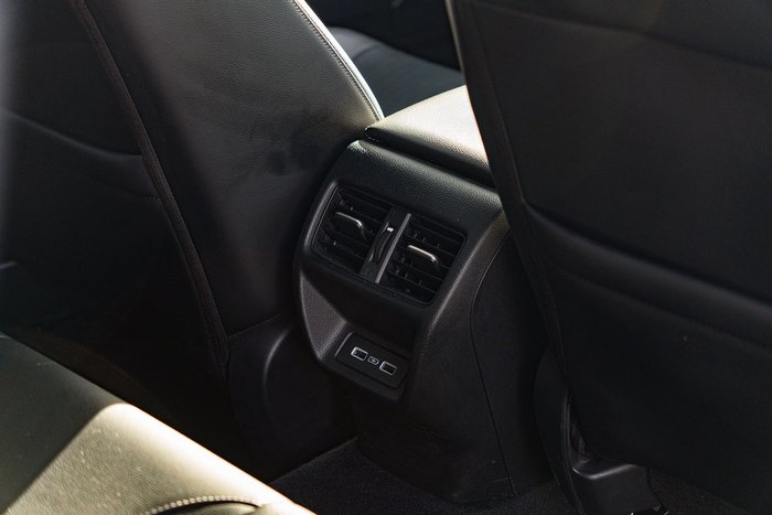 2022 Honda Civic e:HEV LX