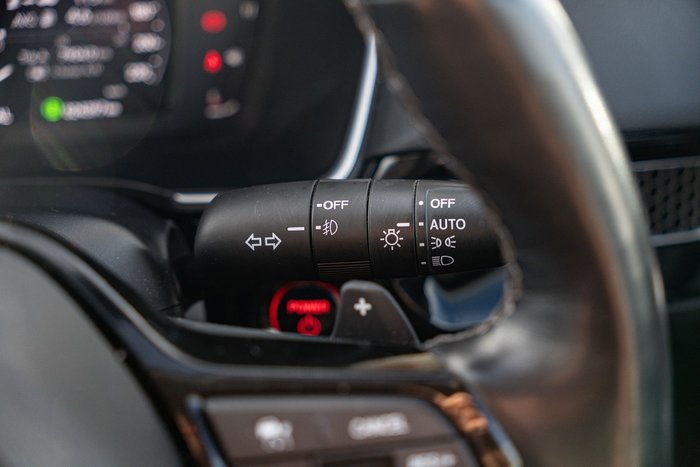 2022 Honda Civic e:HEV LX