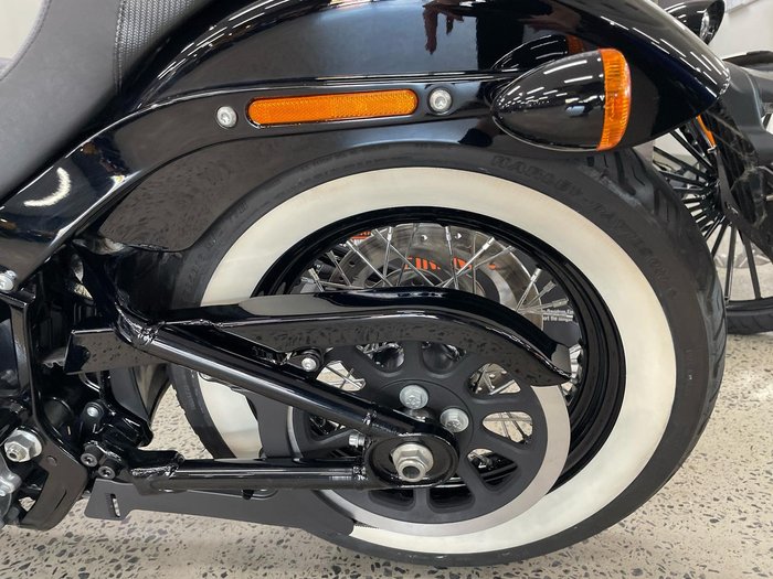 2019 Harley-Davidson Slim 107 (FLSL) Softail Black