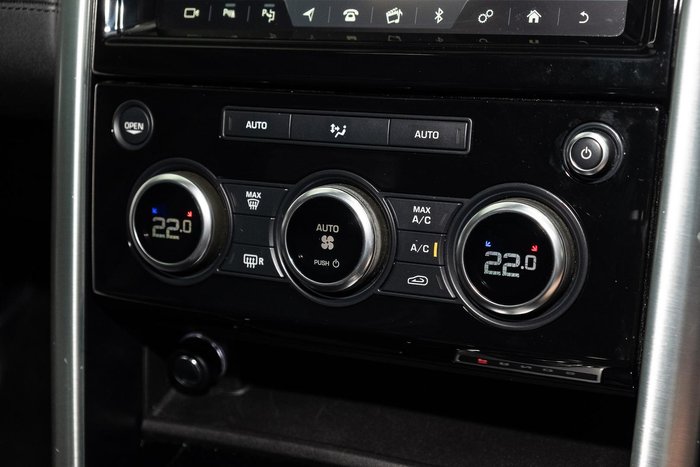 2019 Land Rover Discovery SD6 HSE